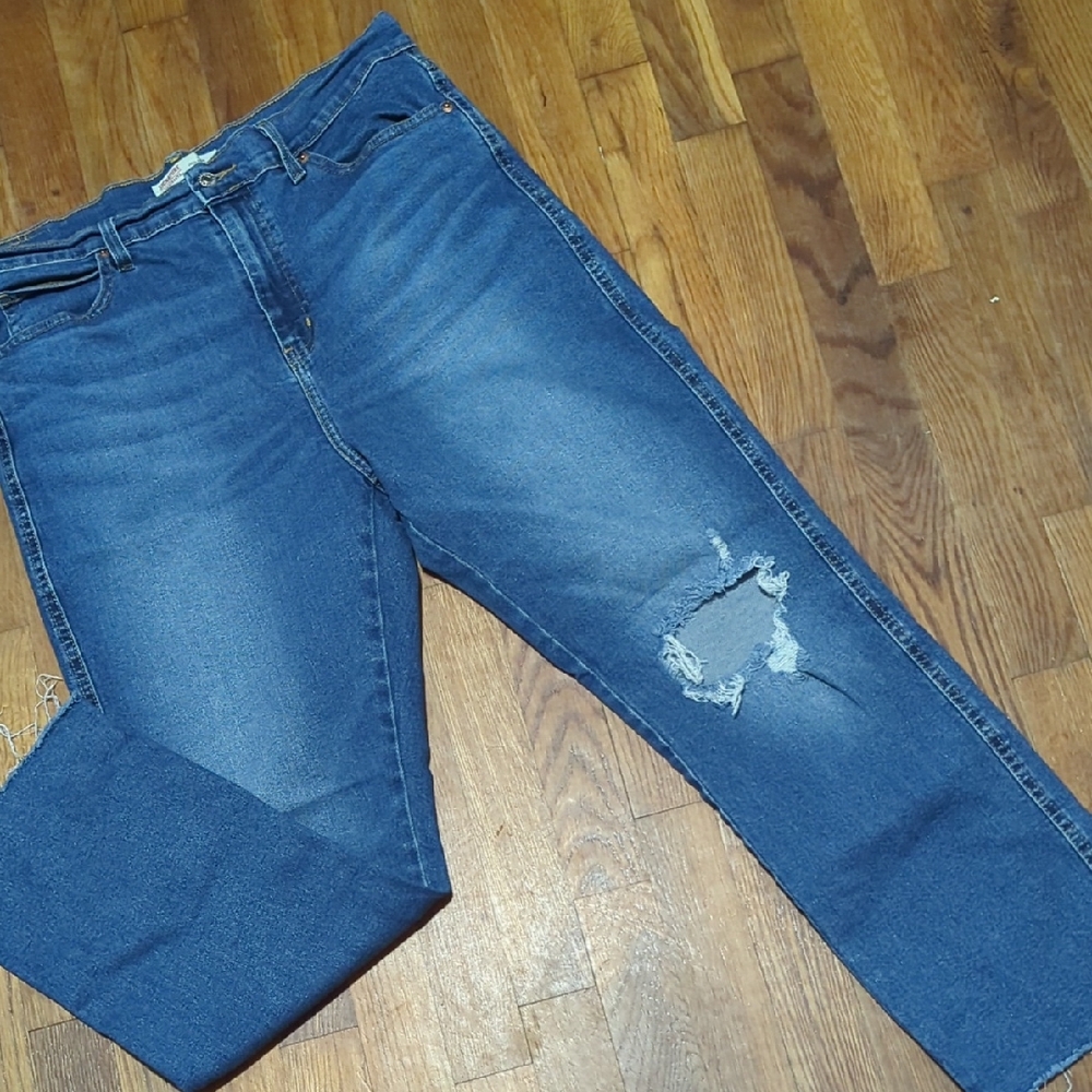 LEVIS Distressed High Rise STRAIGHT Jeans SIZE 14